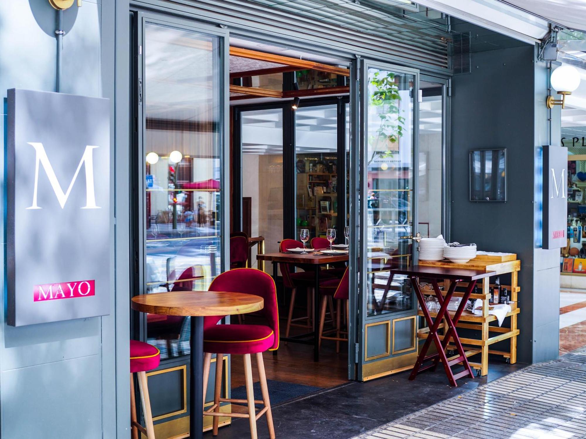 Hotel Bécquer 4*