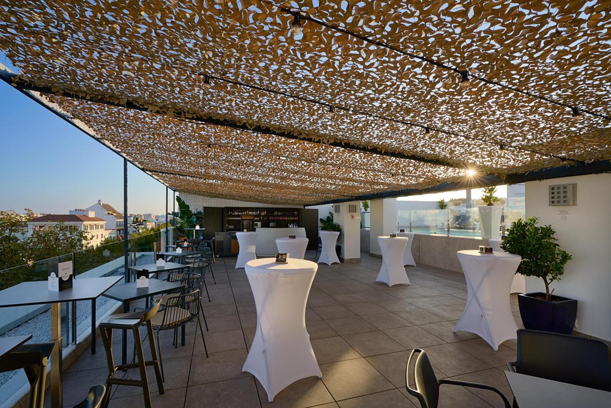 Hotel Becquer