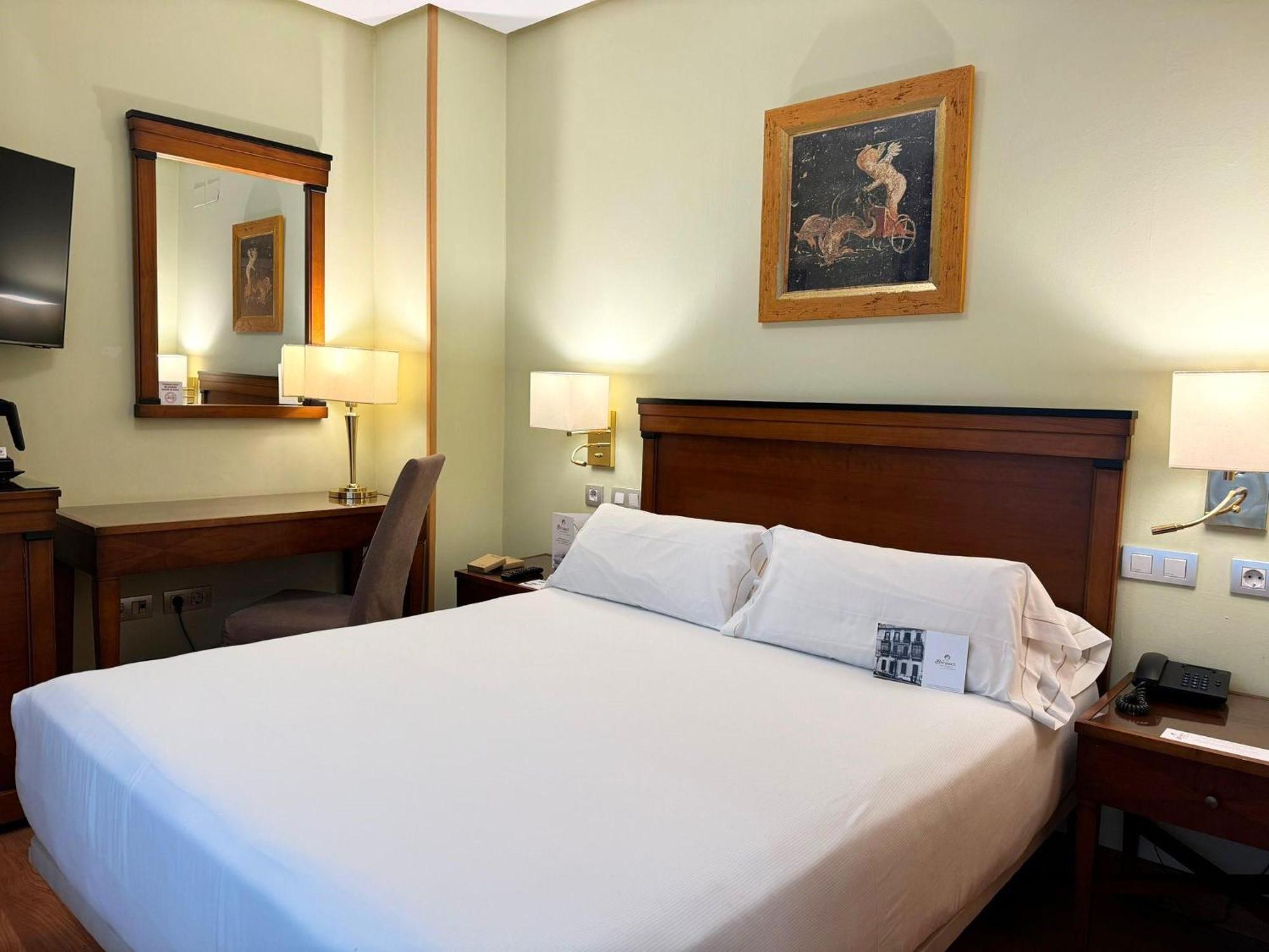 Hotel Bécquer