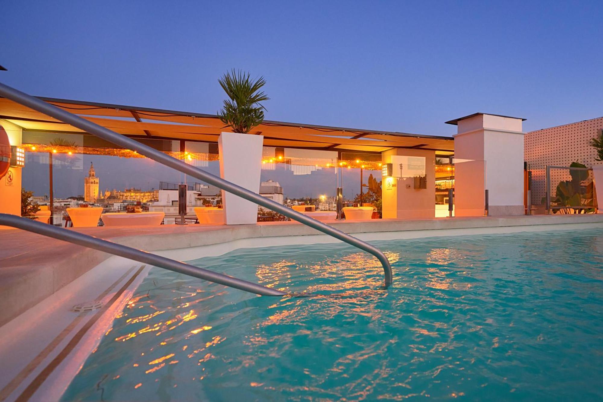Bécquer Hotel